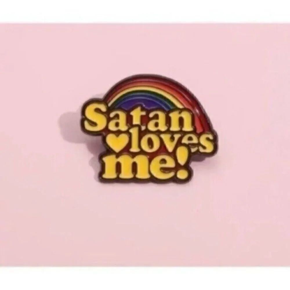 3/20 Stan Loves Me Enamel Pin